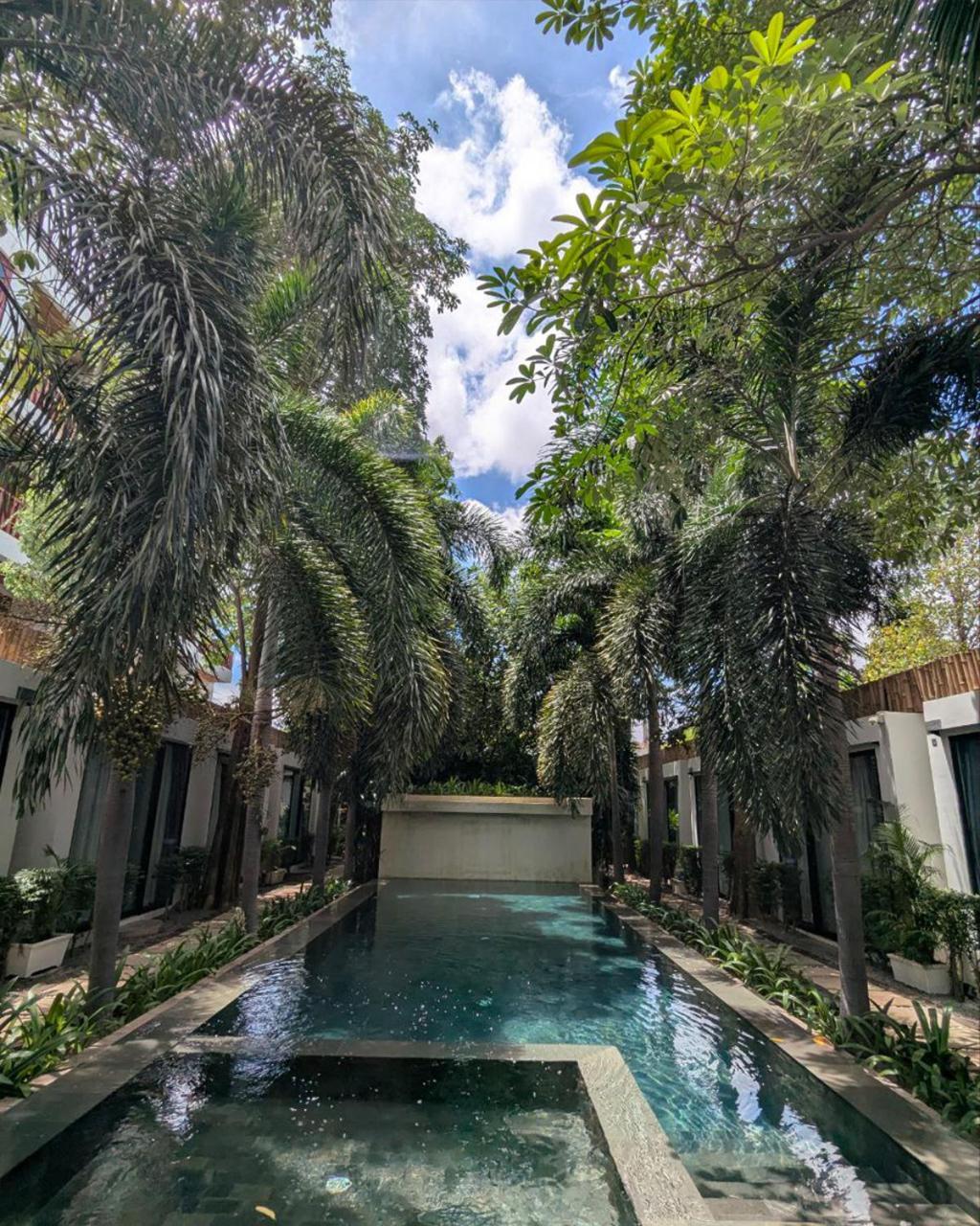 Hotel Tunnel Urban Retreat Siem Reap Esterno foto